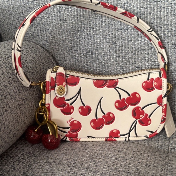 Coach Handbags - Coach Swinger Bag 20 With Cherry Print